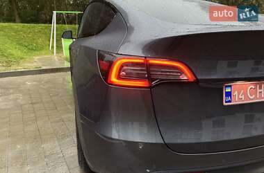 Позашляховик / Кросовер Tesla Model Y 2022 в 