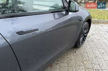 Позашляховик / Кросовер Tesla Model Y 2022 в 