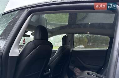 Позашляховик / Кросовер Tesla Model Y 2022 в 