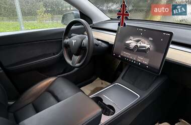 Позашляховик / Кросовер Tesla Model Y 2022 в 