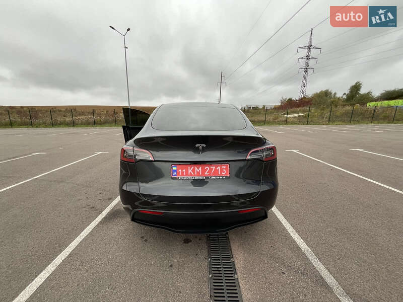Позашляховик / Кросовер Tesla Model Y 2024 в Рівному