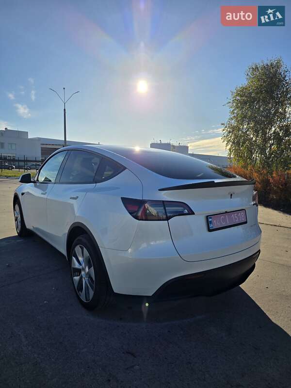 Позашляховик / Кросовер Tesla Model Y 2023 в Коростені