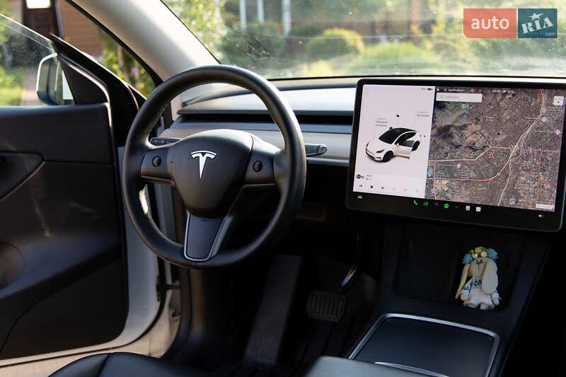Внедорожник / Кроссовер Tesla Model Y 2021 в Чернигове