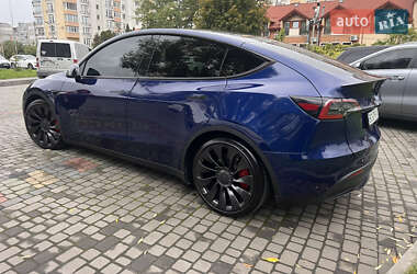 Позашляховик / Кросовер Tesla Model Y 2023 в 