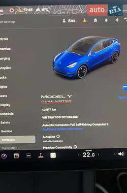 Позашляховик / Кросовер Tesla Model Y 2023 в 