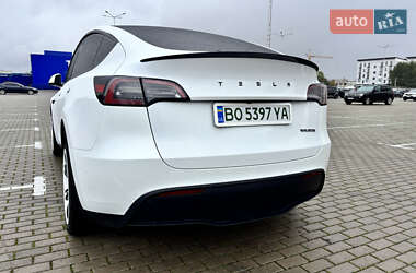 Внедорожник / Кроссовер Tesla Model Y 2023 в 