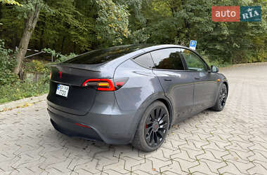 Внедорожник / Кроссовер Tesla Model Y 2023 в Тернополе