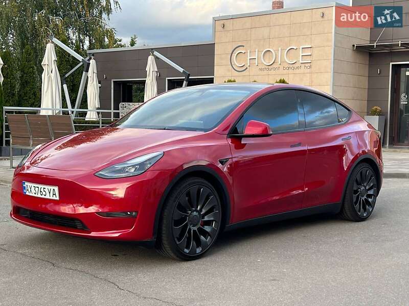 Внедорожник / Кроссовер Tesla Model Y 2023 в 