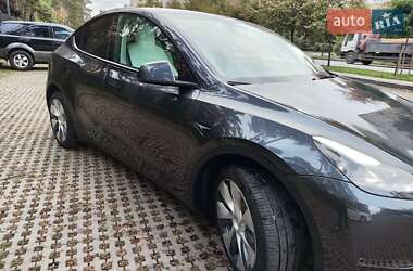 Внедорожник / Кроссовер Tesla Model Y 2024 в 