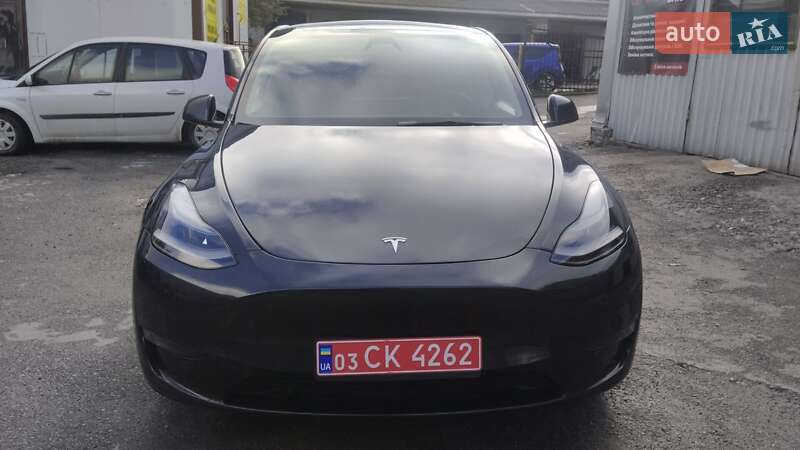 Позашляховик / Кросовер Tesla Model Y 2024 в Тернополі фото 6 Позашляховик / Кросовер Tesla Model Y 2024 в Тернополі
