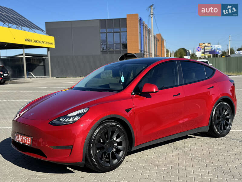 Позашляховик / Кросовер Tesla Model Y 2020 в Києві