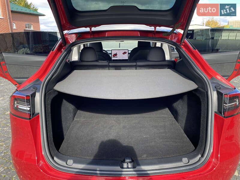 Позашляховик / Кросовер Tesla Model Y 2022 в Дунаївцях фото 32 Позашляховик / Кросовер Tesla Model Y 2022 в Дунаївцях
