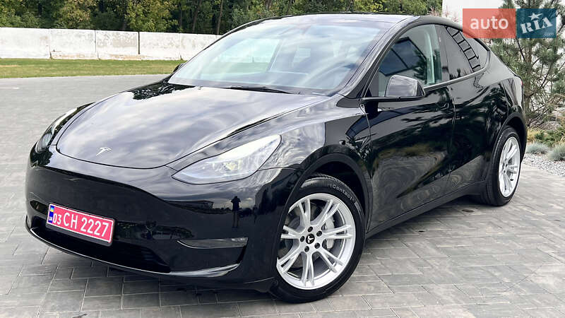 Внедорожник / Кроссовер Tesla Model Y 2023 в Луцке