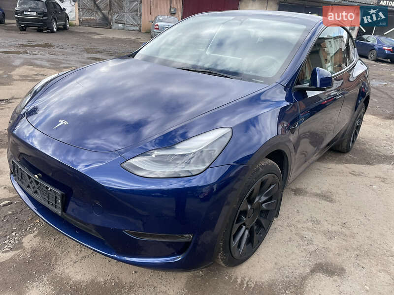 Позашляховик / Кросовер Tesla Model Y 2023 в Львові