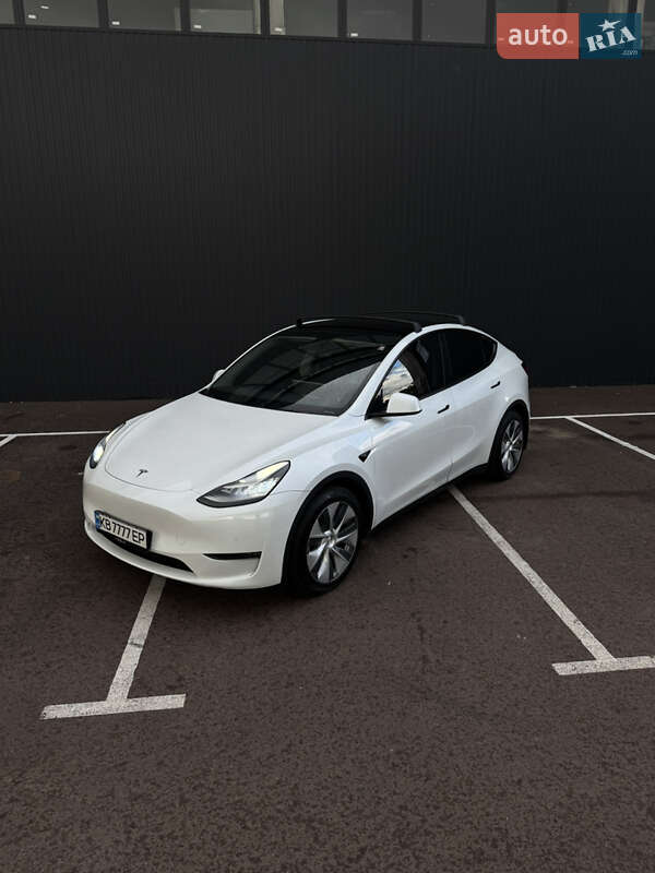 Позашляховик / Кросовер Tesla Model Y 2020 в Києві