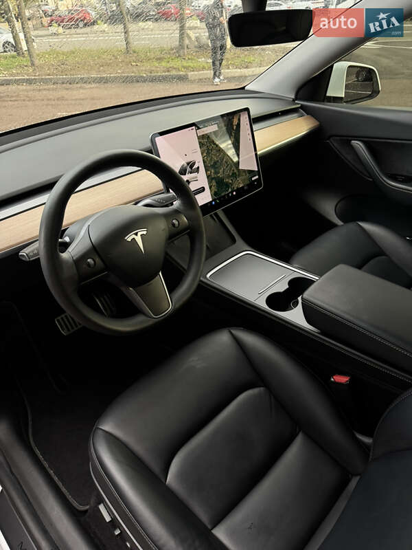 Позашляховик / Кросовер Tesla Model Y 2020 в Києві