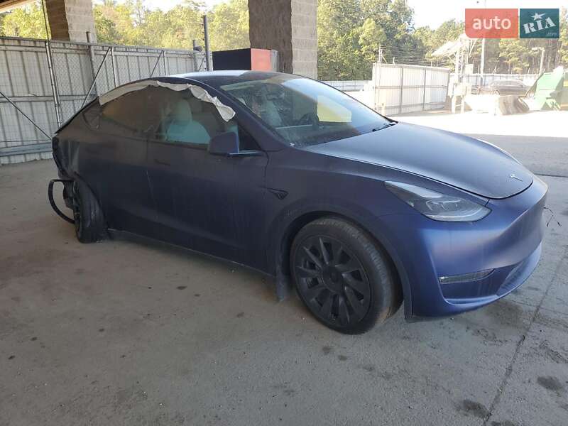 Позашляховик / Кросовер Tesla Model Y 2023 в Києві