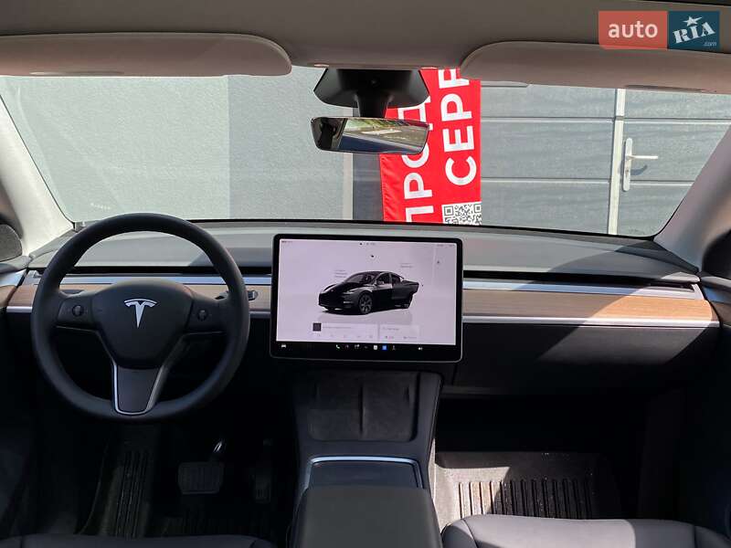 Внедорожник / Кроссовер Tesla Model Y 2024 в Киеве