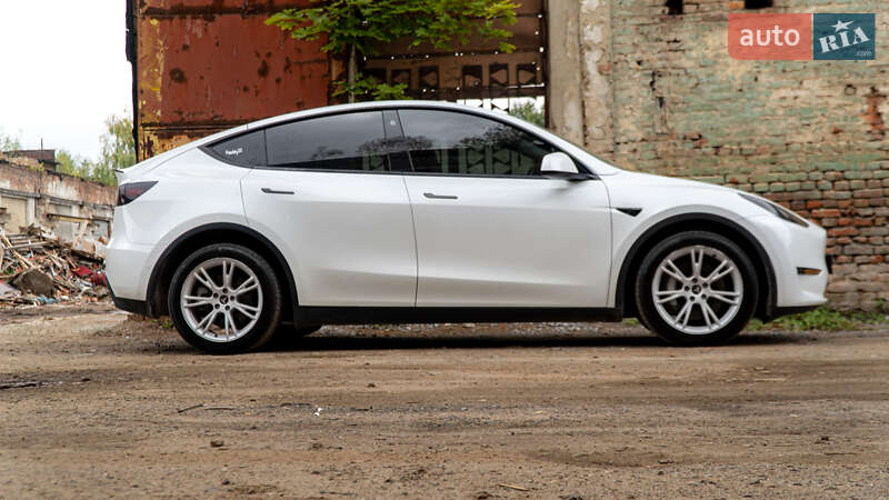 Внедорожник / Кроссовер Tesla Model Y 2022 в Львове фото 7 Внедорожник / Кроссовер Tesla Model Y 2022 в Львове