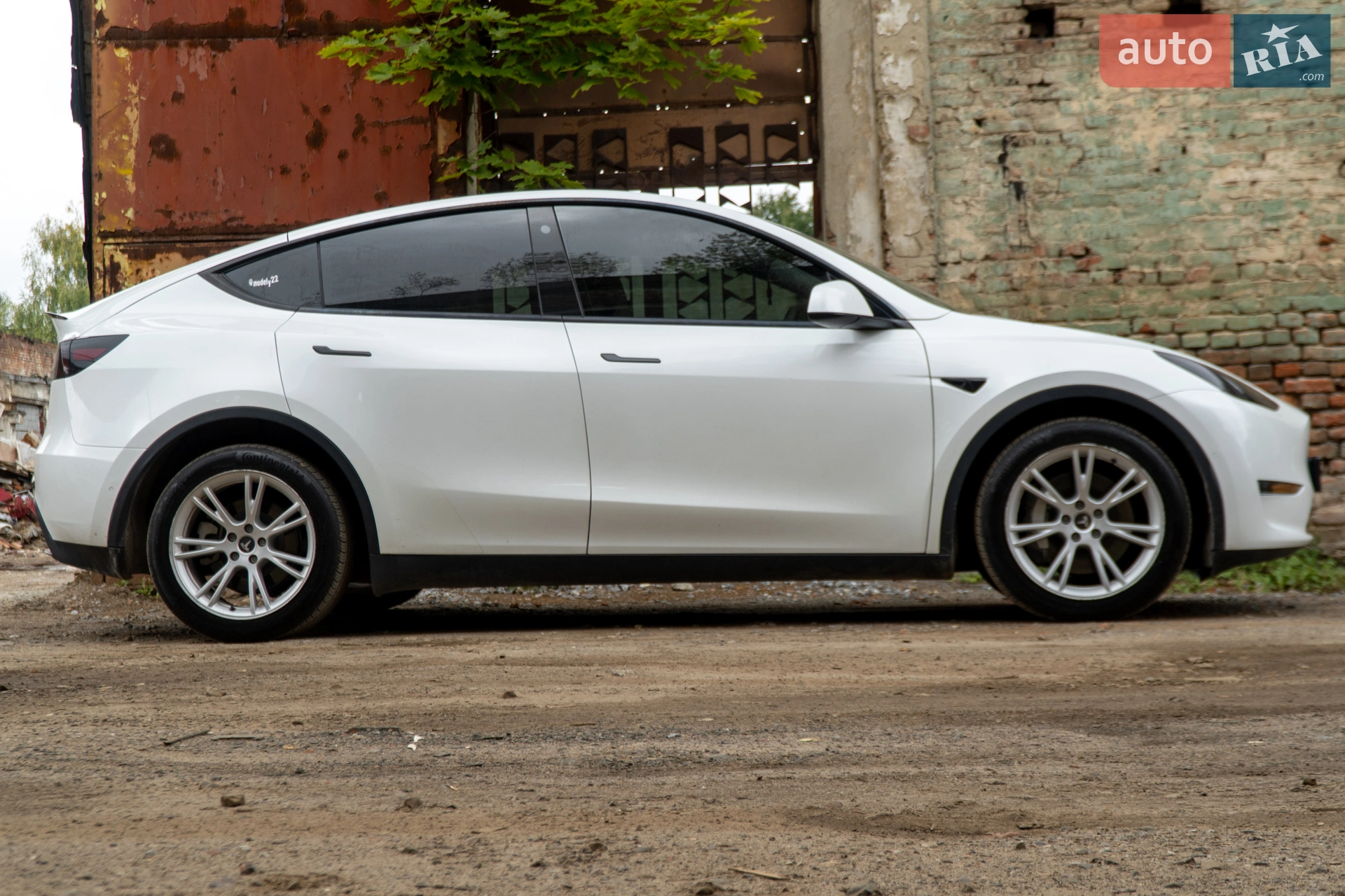 2022 Tesla Model Y - мініатюра 9