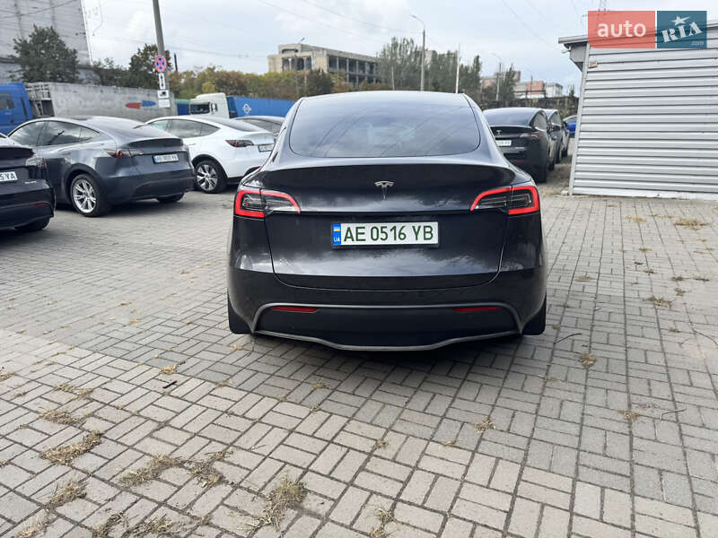 Позашляховик / Кросовер Tesla Model Y 2024 в Дніпрі