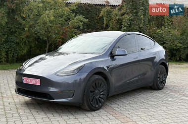 Внедорожник / Кроссовер Tesla Model Y 2020 в 