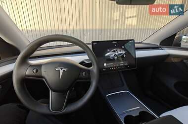 Внедорожник / Кроссовер Tesla Model Y 2024 в 
