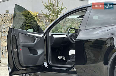Позашляховик / Кросовер Tesla Model Y 2023 в 