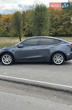 Внедорожник / Кроссовер Tesla Model Y 2023 в 