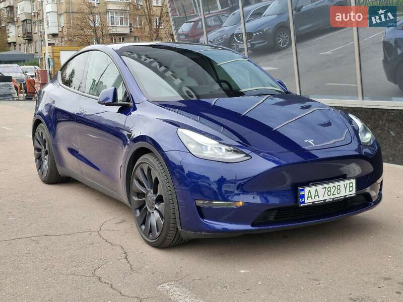 Tesla Model Y 2022