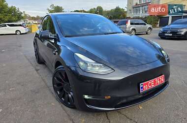 Внедорожник / Кроссовер Tesla Model Y 2024 в 