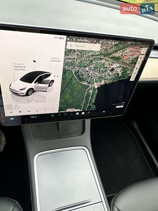Позашляховик / Кросовер Tesla Model Y 2023 в Тернополі фото 38 Позашляховик / Кросовер Tesla Model Y 2023 в Тернополі