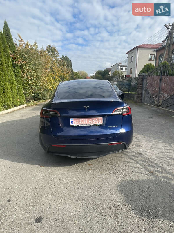 Внедорожник / Кроссовер Tesla Model Y 2023 в Львове