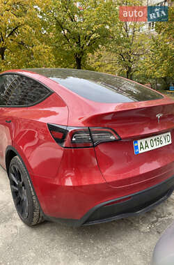 Внедорожник / Кроссовер Tesla Model Y 2023 в 