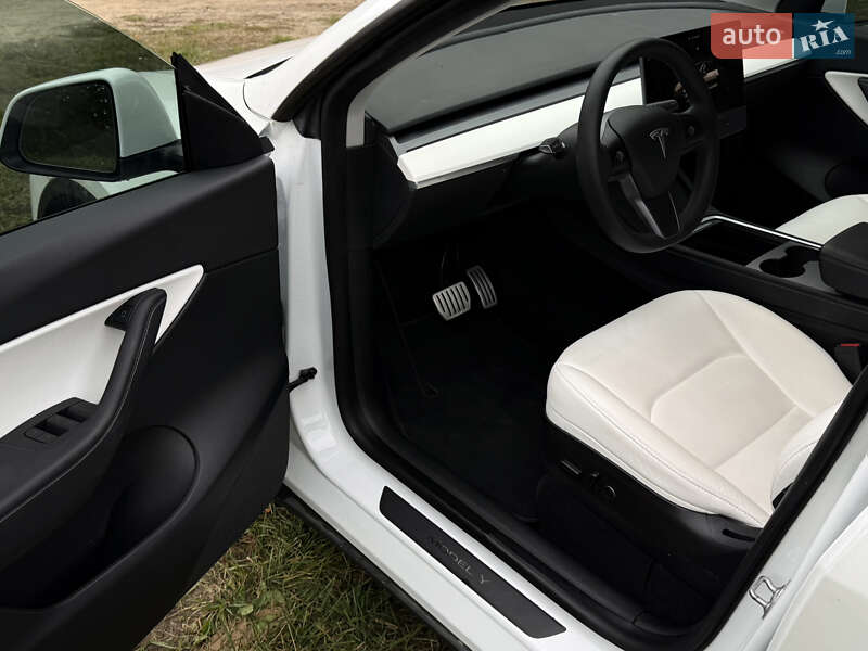 Позашляховик / Кросовер Tesla Model Y 2022 в Городку фото 11 Позашляховик / Кросовер Tesla Model Y 2022 в Городку