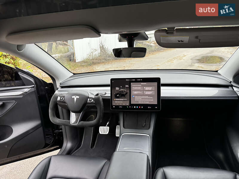 Внедорожник / Кроссовер Tesla Model Y 2023 в Киеве