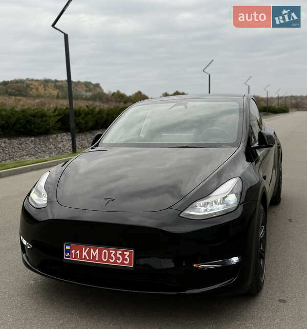 Внедорожник / Кроссовер Tesla Model Y 2024 в Киеве