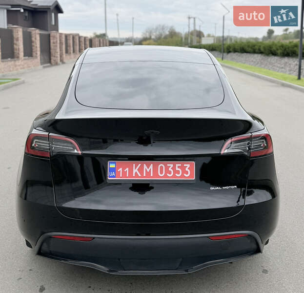 Внедорожник / Кроссовер Tesla Model Y 2024 в Киеве