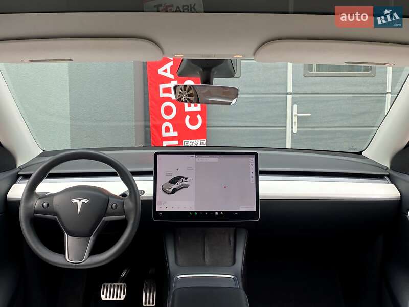 Позашляховик / Кросовер Tesla Model Y 2021 в Києві