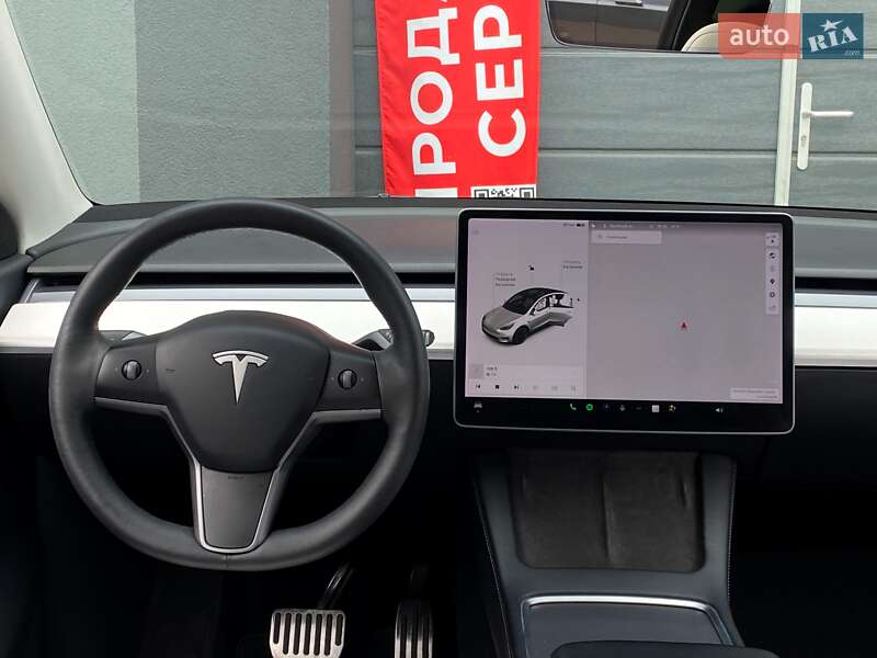 Позашляховик / Кросовер Tesla Model Y 2021 в Києві