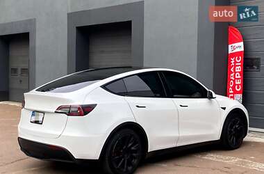 Внедорожник / Кроссовер Tesla Model Y 2021 в 