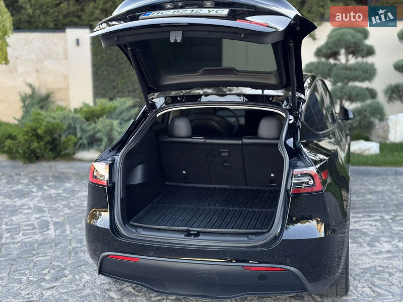 Позашляховик / Кросовер Tesla Model Y 2020 в Львові фото 3 Позашляховик / Кросовер Tesla Model Y 2020 в Львові