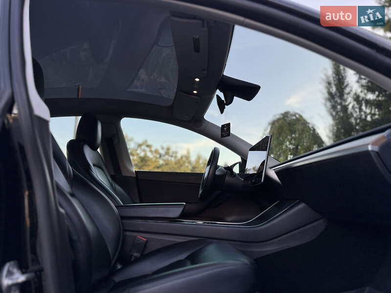 Позашляховик / Кросовер Tesla Model Y 2020 в Львові фото 35 Позашляховик / Кросовер Tesla Model Y 2020 в Львові