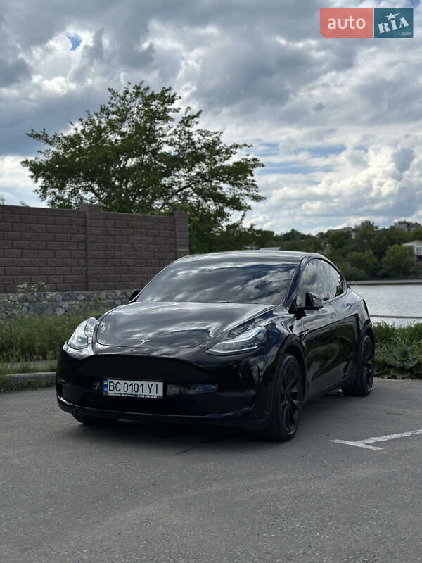 Позашляховик / Кросовер Tesla Model Y 2021 в Кропивницькому