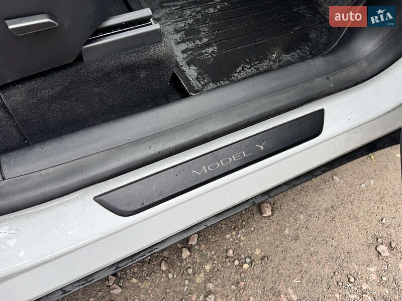 Внедорожник / Кроссовер Tesla Model Y 2023 в Ровно фото 38 Внедорожник / Кроссовер Tesla Model Y 2023 в Ровно