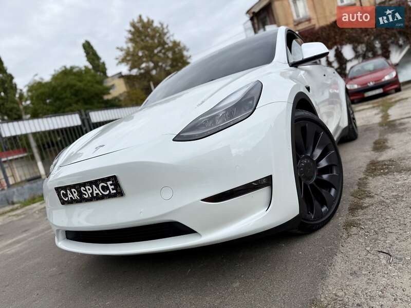 Позашляховик / Кросовер Tesla Model Y 2021 в Одесі