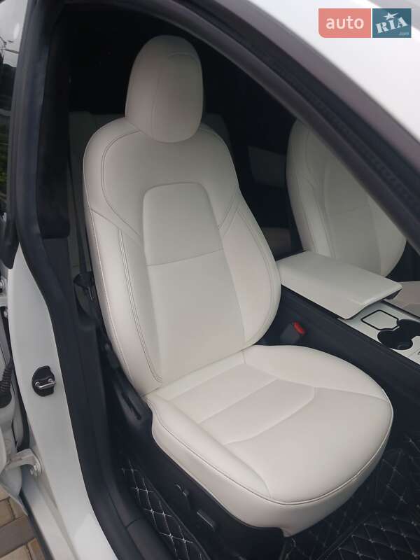 Внедорожник / Кроссовер Tesla Model Y 2021 в Полтаве фото 18 Внедорожник / Кроссовер Tesla Model Y 2021 в Полтаве