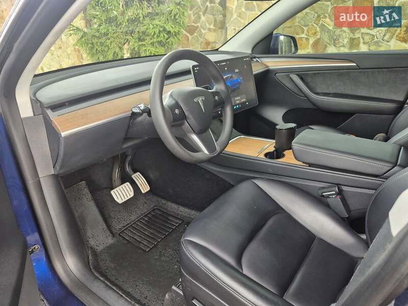 Внедорожник / Кроссовер Tesla Model Y 2023 в Самборе