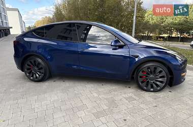 Позашляховик / Кросовер Tesla Model Y 2021 в 