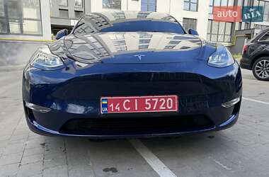Позашляховик / Кросовер Tesla Model Y 2021 в 